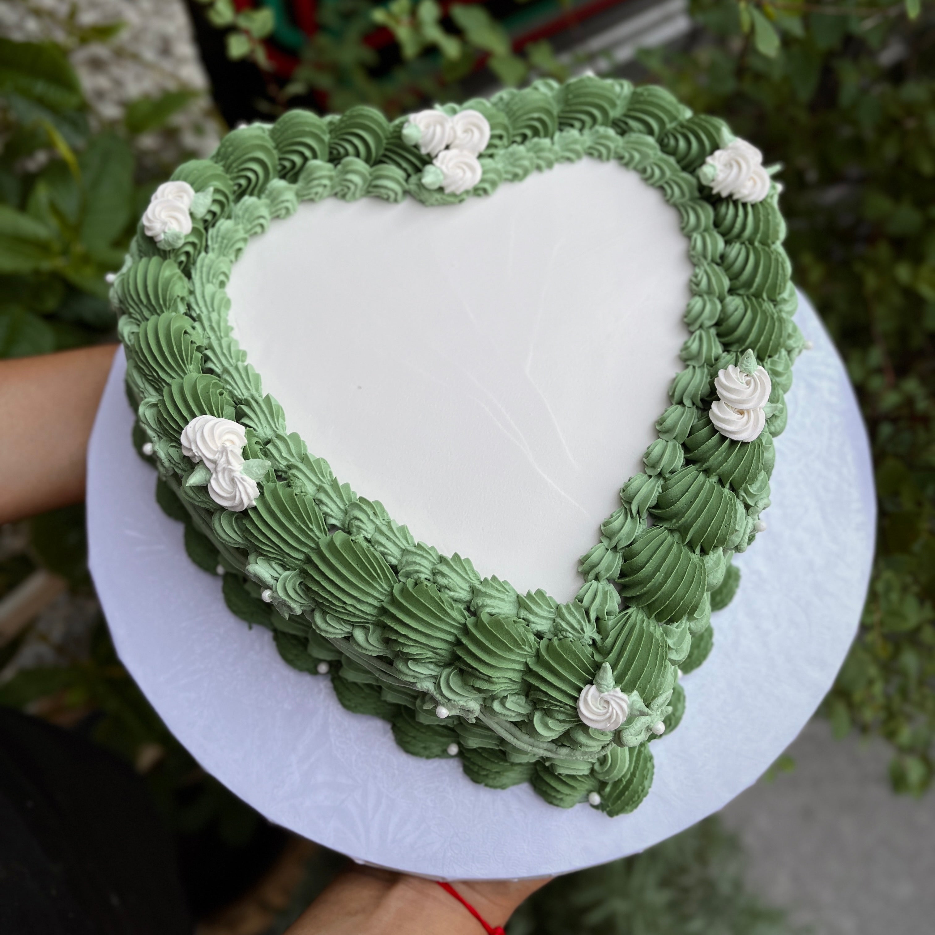 Delicious heart shape cherry cake with mascarpone cheese and jelly. |  CanStock