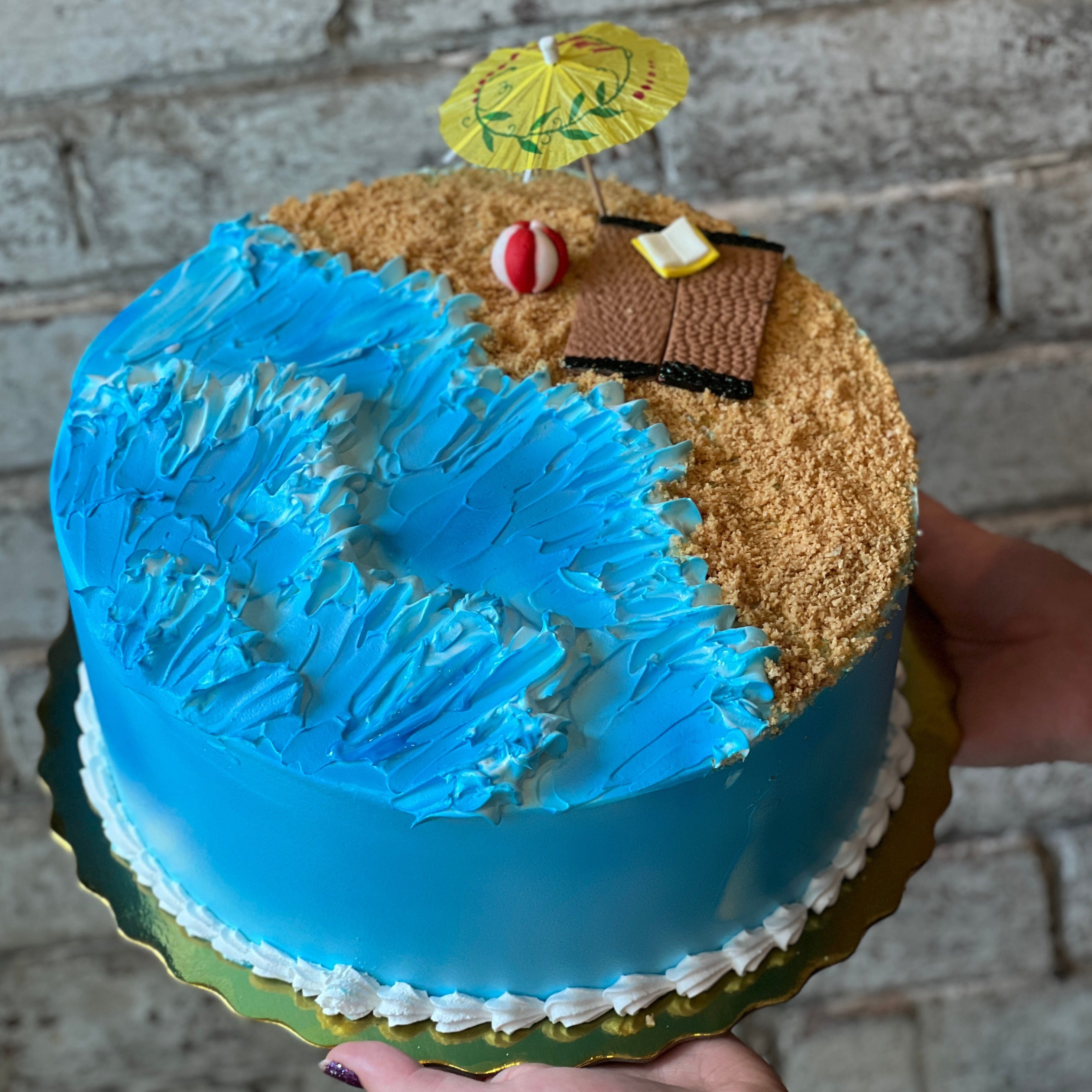 Beach cake with jelly ocean, made for my partner's birthday :  r/cakedecorating