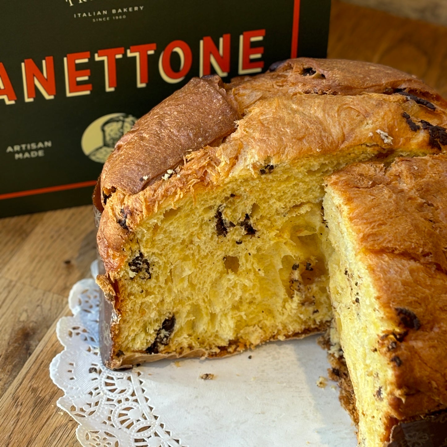 Tre Mari Panettone Apricot & Chocolate