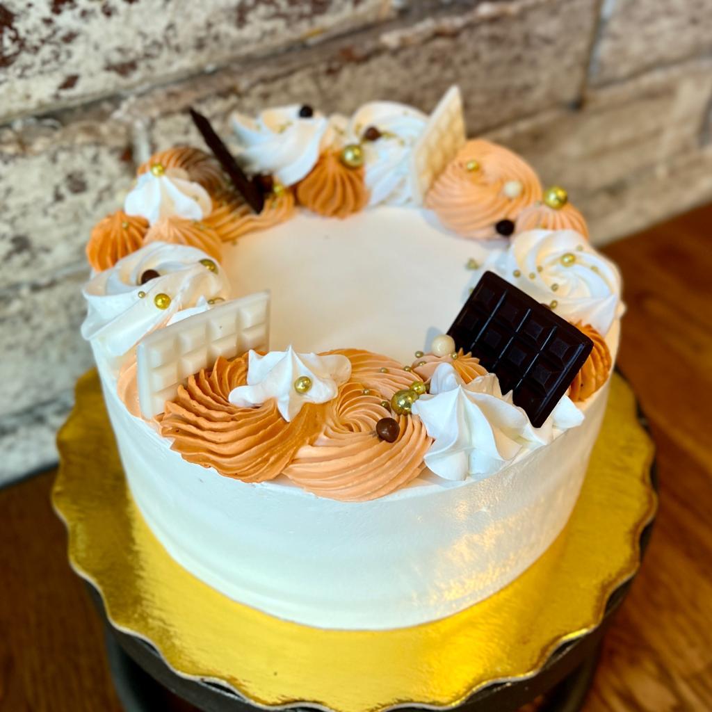 Special Butterscotch Cake 1kg – Rainbow cake